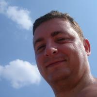 Avatar of Damian Bujak